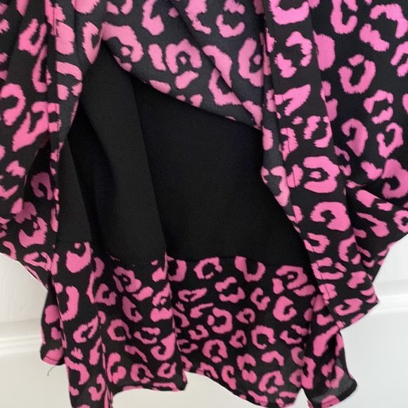 Pink black leopard print M dress from Francesca’s NWT - Picture 4 of 4